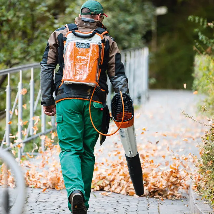 Souffleur à batterie Stihl BGA100